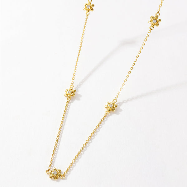 VFX0157 Seven Daisy Flower CZ Necklace