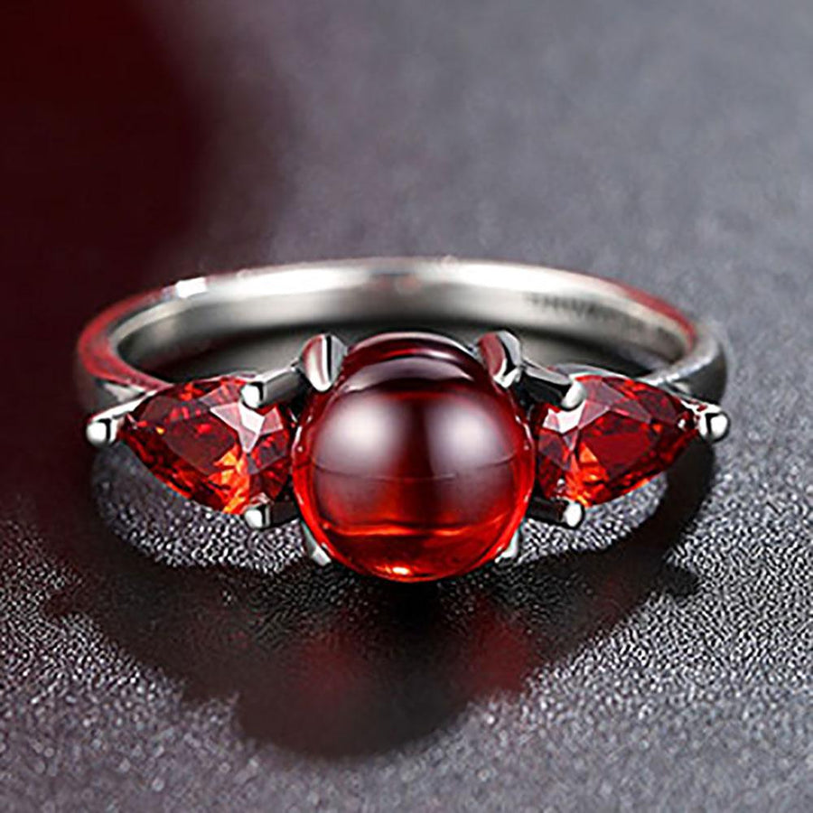 YJ1228 925 Sterling Silver Classic Simulated Ruby Finger Ring