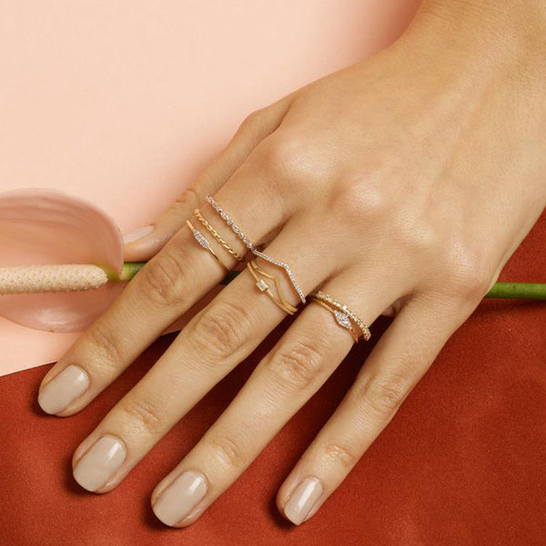 FJ0664 925 Sterling Silver Zircon V Band Ring