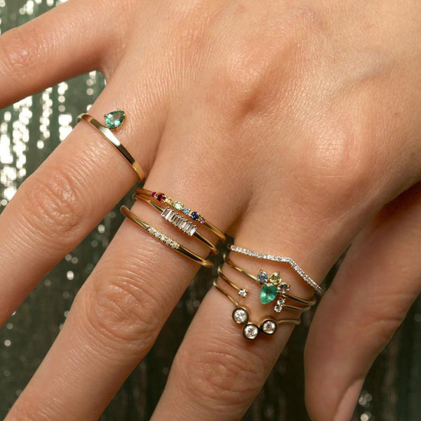 FJ0664 925 Sterling Silver Zircon V Band Ring