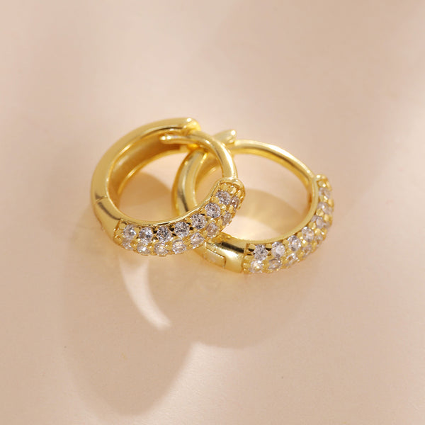 YHE0342 925 Sterling Silver Sparkle Cubic Zirconia Huggies Earring