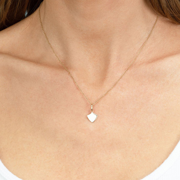 FX0424 925 Sterling Silver Classic Shield Pendant Necklace