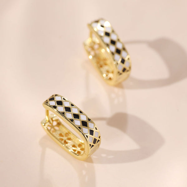 YHE0486 925 Sterling Silver Black & White Enamel Hoop Earring
