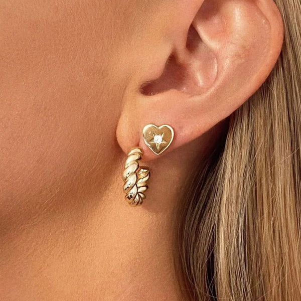 FE1000 925 Sterling Silver Heart Shape Stud Earrings