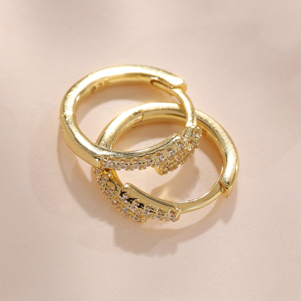 YHE0235 925 Sterling Silver Minimalist Cubic Zirconia Huggies Earring