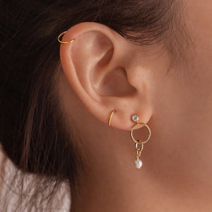 PE0003 925 Sterling Silver Interlocking Freshwater Pearl Drop Stud Earrings