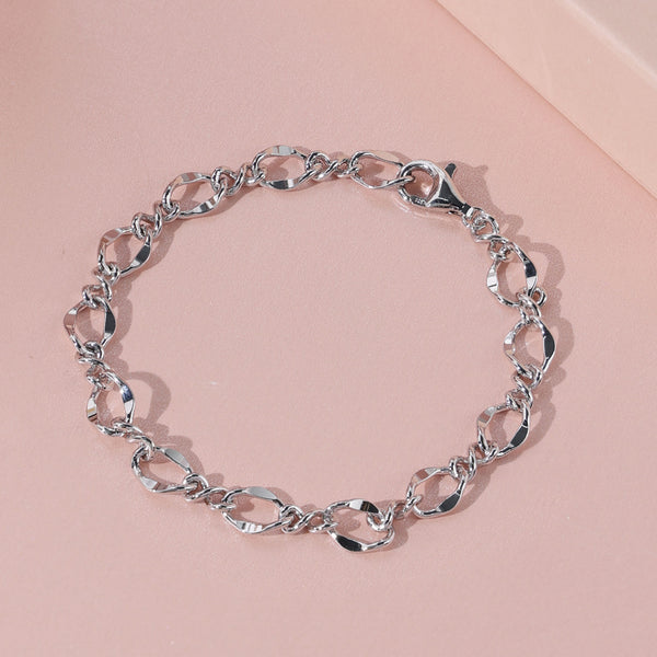 FS0297 925 Sterling Silver Large Figure Eight Link Bracelet