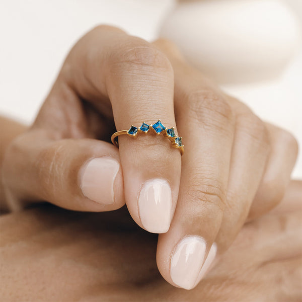 FJ0715 925 Sterling Silver Claw Setting CZ Ring