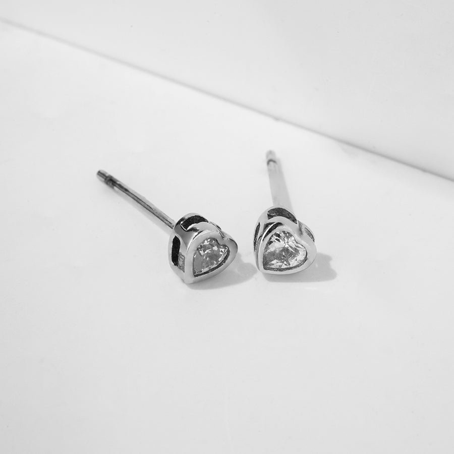 CD0039 925 Sterling Silver Bezel CZ Heart Stud Earring