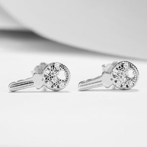 GE3163 925 Sterling Silver Key To Happiness Stud Earrings