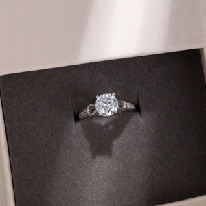 GJ4105 925 Sterling Silver Simple Claw Setting CZ Wedding Ring