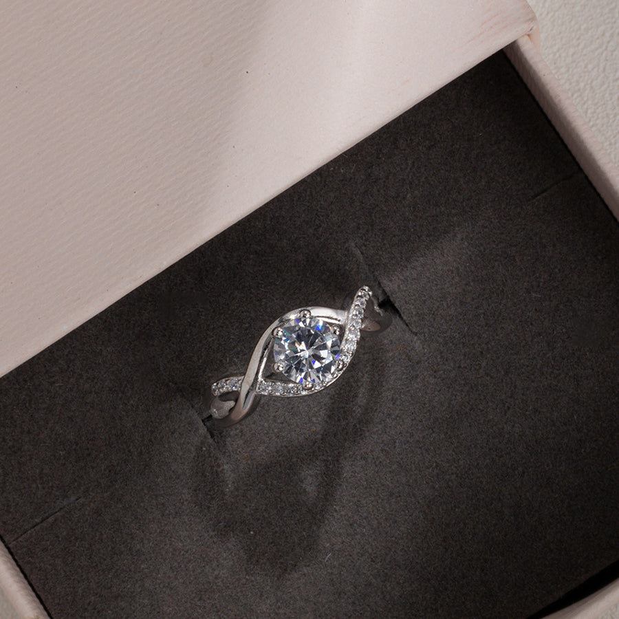 GJ4163 925 Sterling Silver 6 Claw CZ Wedding Ring