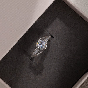 GJ4172 925 Sterling Silver Luxury CZ Wedding RING