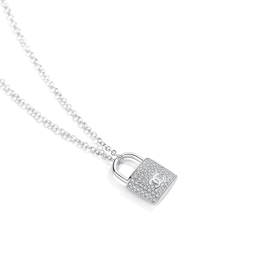 GX1033 925 Sterling Silver The Lock With Double C Pendant Necklace