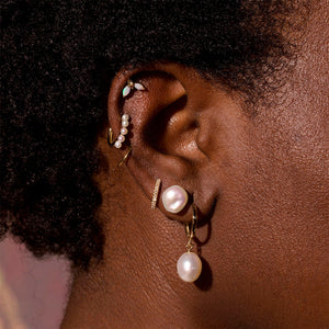 PE0128 925 Sterling Silver Dainty Baroque Freshwater Pearl Stud Earrings