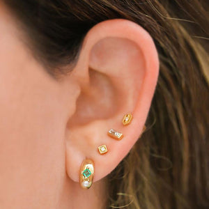 PE0028 925 Sterling Silver Emerald Pearl Mini Hoop Earrings