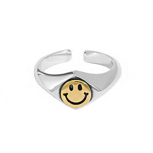 RHJ1049 Smiley Signet Ring